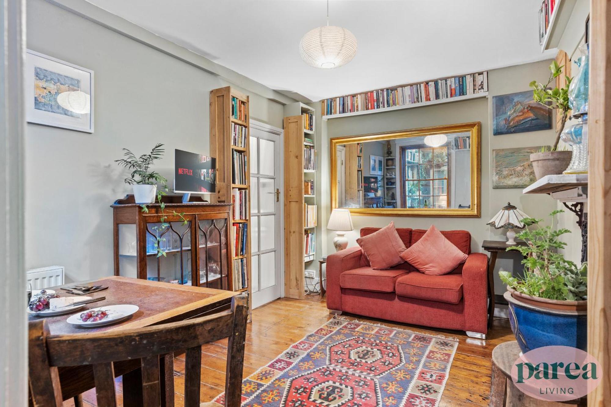 Parea Living - Cosy 1-Bed Artistic Flat At Newington Green Лондон Экстерьер фото